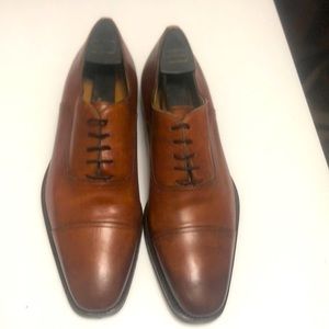 Magnanni men shoe size 10.5 Oxford